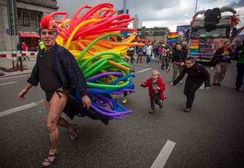 ЛГБТ-парады во всём мире