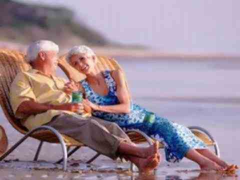 Отдых для пожилых людей