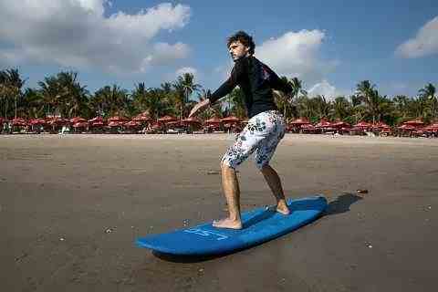 Серфинг на Бали - учимся кататься