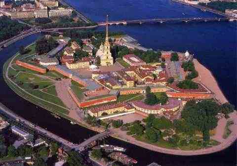 Путешествие в Петербург от А до Я